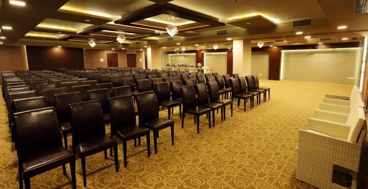 The Orbis Hotel Coimbatore Buitenkant foto