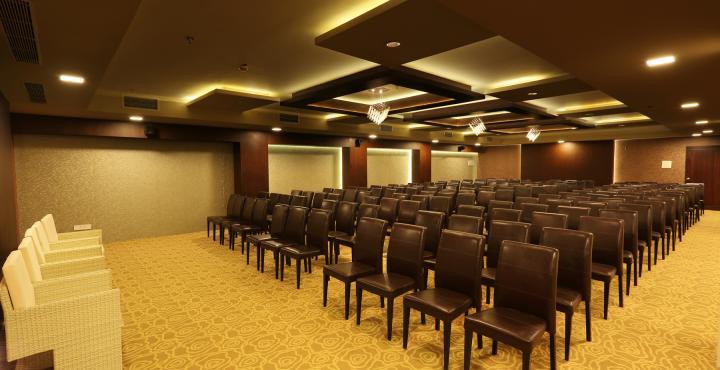 The Orbis Hotel Coimbatore Buitenkant foto